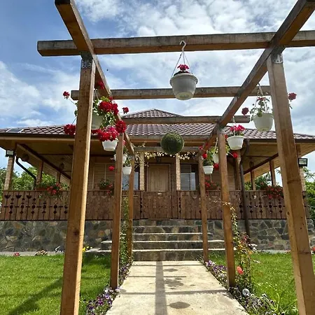 Villa Casa Eden Fit à Faget  Extérieur photo